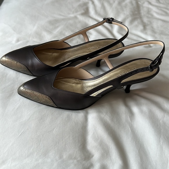 Bottega Veneta sling backs - Picture 2 of 7